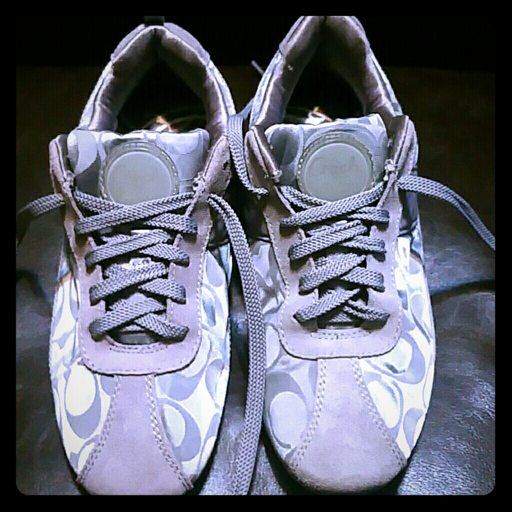 WOMEN'S HADLEY COACH SHOES SZ.7M